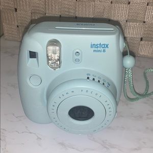 instax fuji film polaroid camera